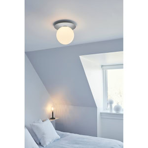 Alternative view of Liila 1, Large light silver/opal white