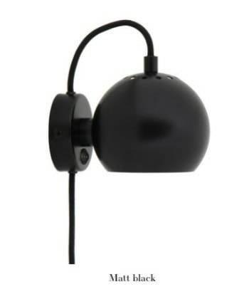 Alternative view of Ball Vegglampe