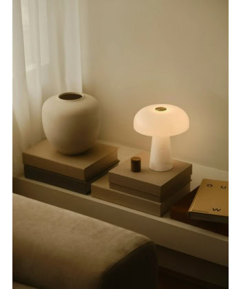 Alternative view of Glossy Mini Hvit -Bordlampe
