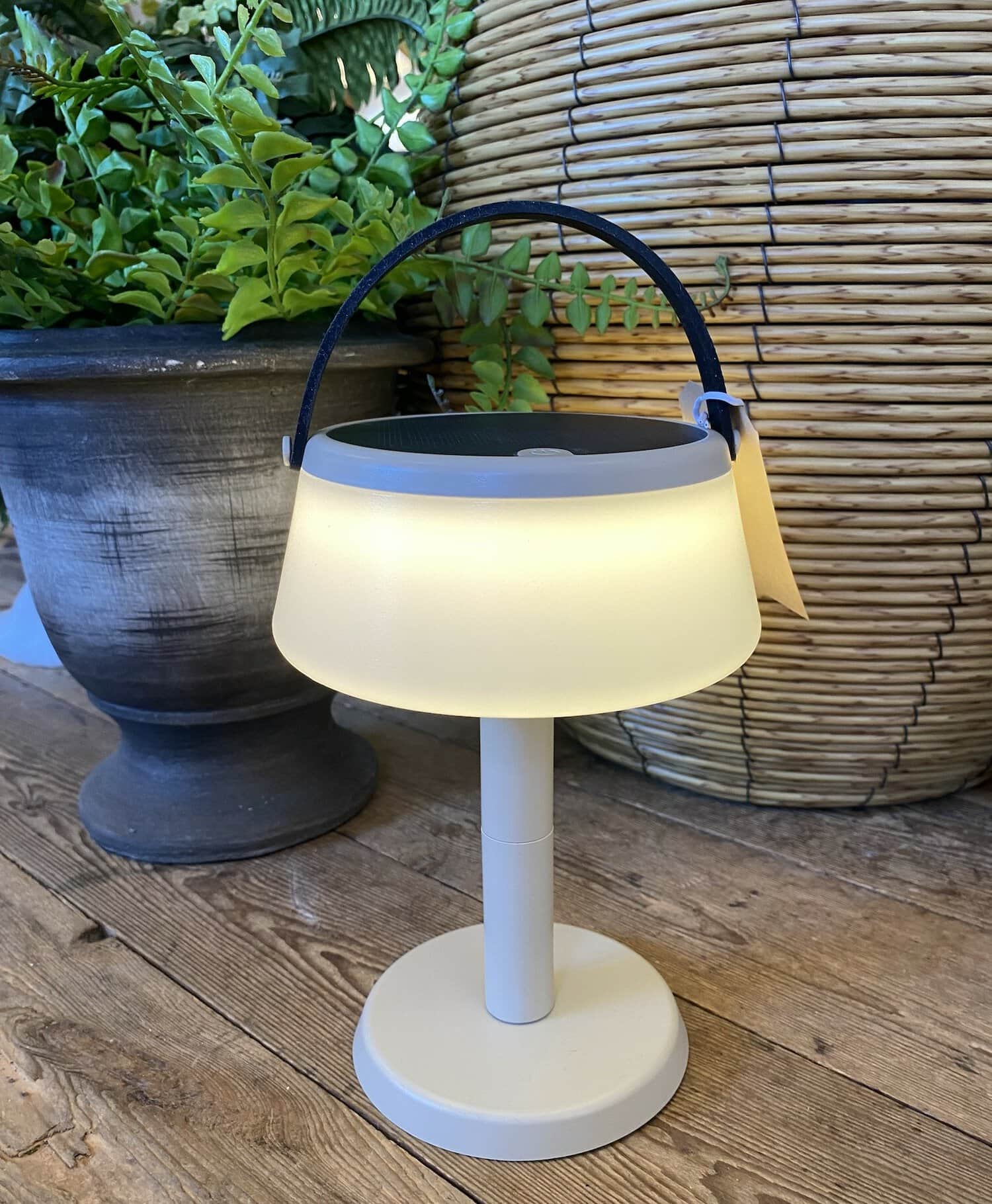 Solar Lantern bordlampe -Oppladbar/solcelle