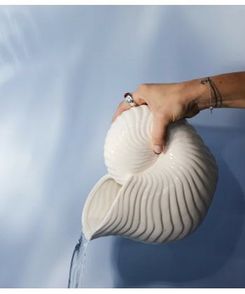 Alternative view of Shelly -Mugge