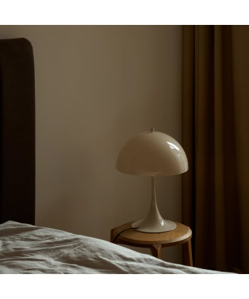 Panthella 320 Bordlampe Beige - Bilde 4