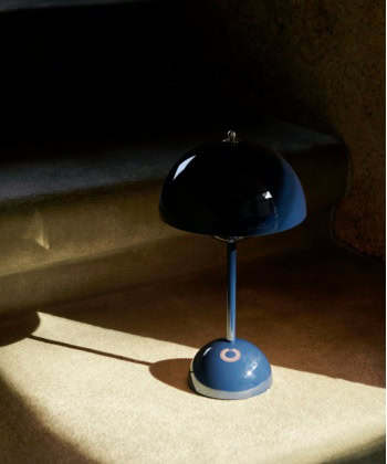 Flowerpot oppladbar bordlampe VP9, Steel Blue - Bilde 4