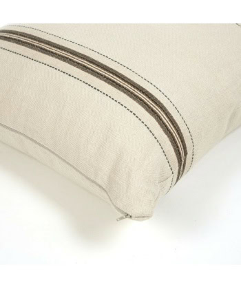 Alternative view of Putetrekk -Vourkari -Stripe 63x63